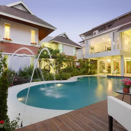 Murraya Residence